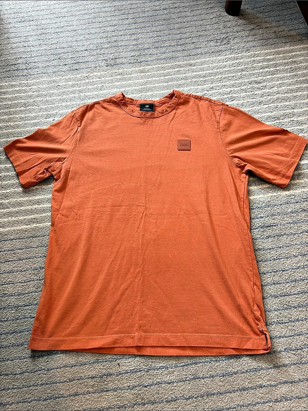 Hollister Men's Short Sleeve Tee Orange Medium
